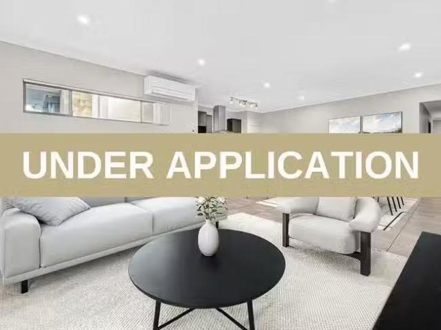 Just in! 3 BR 183 Sackville Terrace, Doubleview, WA 6018