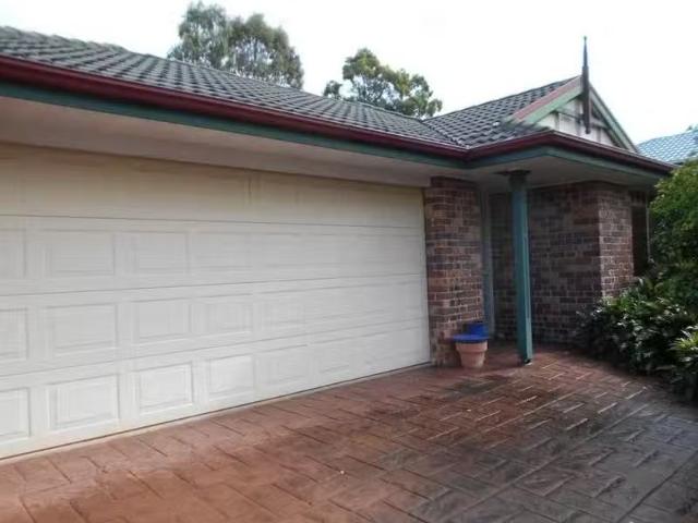 Cozy 3 BR 19 Dalston Street, WELLINGTON POINT, QLD 4160 Hous.