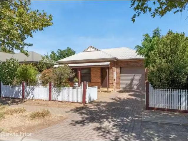 Charming 3 BR 1A Daringa Street, Mile End House for rent List.