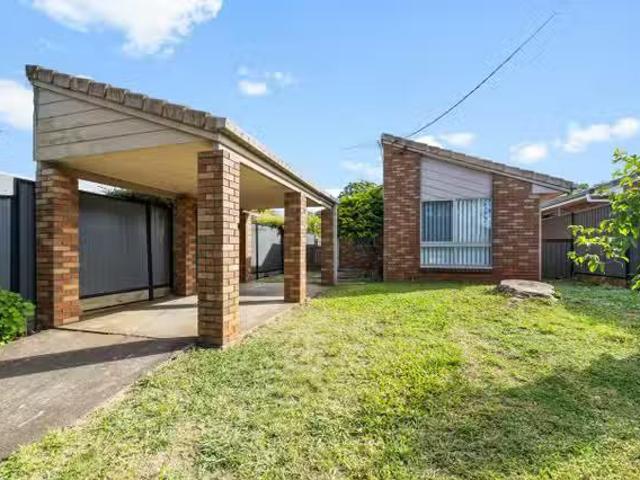 Just in! 3 BR 23 Rye Street, WELLINGTON POINT, QLD 4160 Hous.