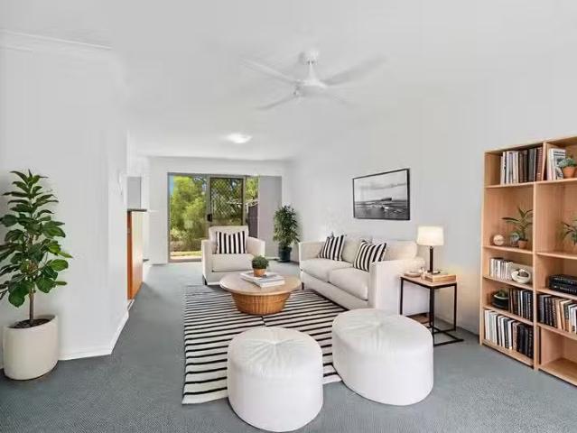 Unique 3 BR 20/60 Ancona Street, Carrara, QLD 4211 Townhouse.