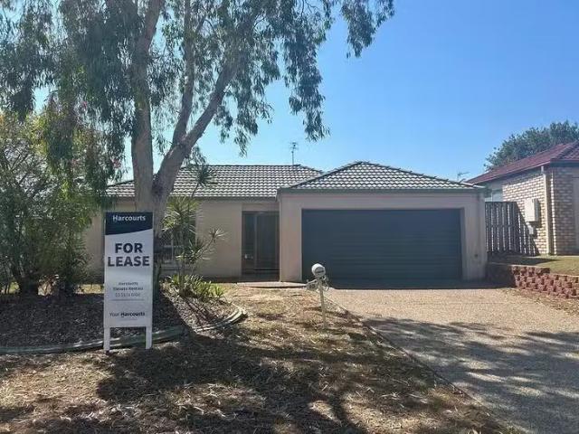 Rental! 3 BR 20 Marble Arch Place, Arundel, QLD 4214