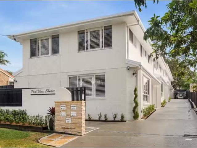 Rental! 3 BR 2/13 Heather Street, PORT MACQUARIE Townhouse for.