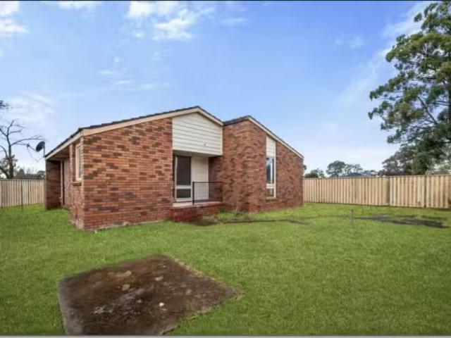 New 3 BR 21 Antill Way, Saint Helens Park, NSW 2560