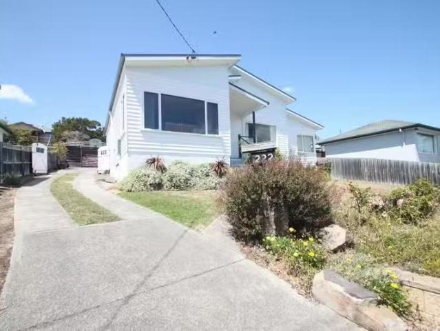 Just in! 3 BR 222 Tranmere Road, TRANMERE, TAS 7018 House fo.