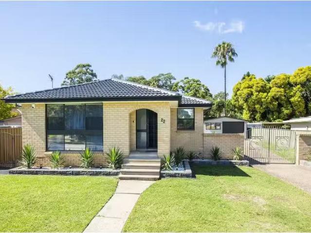 Just in! 3 BR 22 Borrowdale Way, Cranebrook House for rent Li.