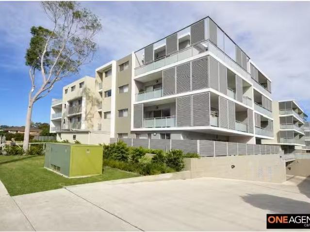 Cozy 3 BR 2/31 35 Cumberland road, INGLEBURN Apartment for ren.