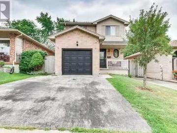 London, Ontario - Garden, Deck, Parking