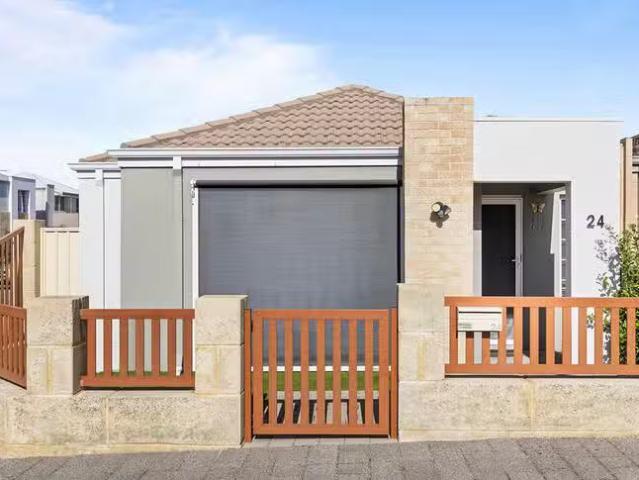 Cheap 3 BR 24 Kaalak Lane, Mandurah, WA 6210