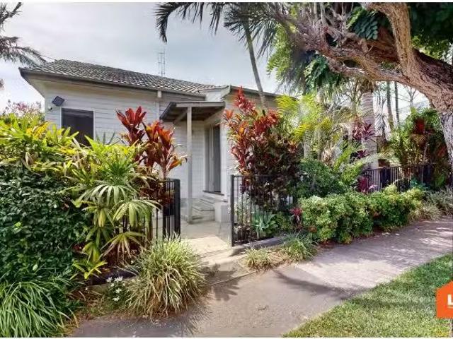 Just in! 3 BR 26 High Street, Belmont House for rent Listed b.