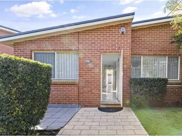 New 3 BR 27/33 41 Hanks Street, Ashfield Townhouse for rent L.
