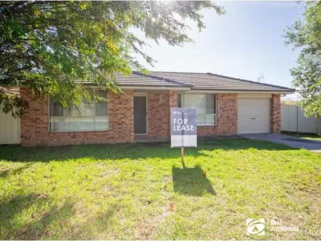 Cozy 3 BR 2 Hardy Crescent, MUDGEE House for rent Listed by C.
