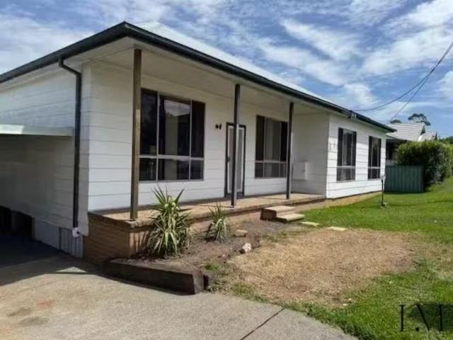 Cozy 3 BR 30 Platt Street, Wallsend House for rent Listed by.