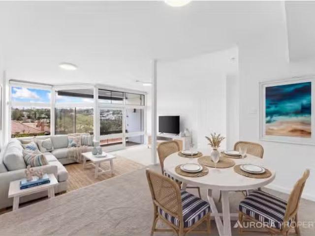 Cozy 3 BR 3/13 Mcleod Street, Mosman Apartment for rent Liste.