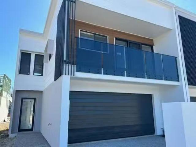 Cheap 3 BR 31 River Cove Circuit, Murrumba Downs, QLD 4503