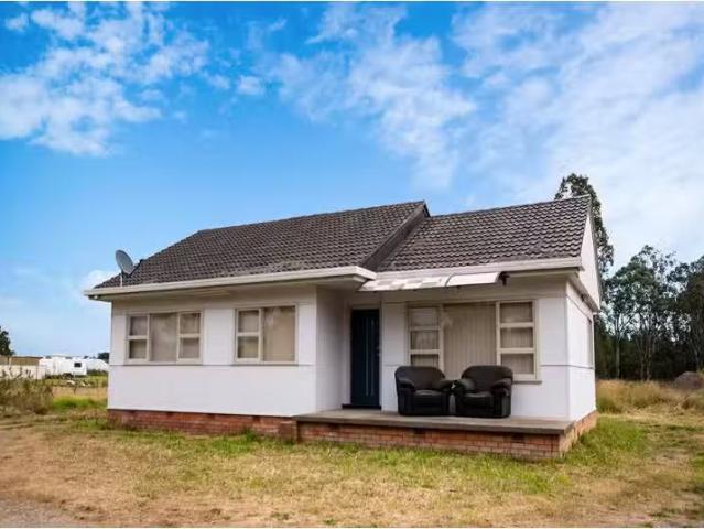 New 3 BR 320 Ramsay Road, KEMPS CREEK House for rent Listed b.