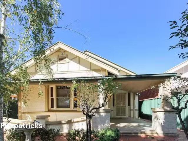 For Rent! 3 BR 37 Thorne Street, Wagga Wagga, NSW 2650