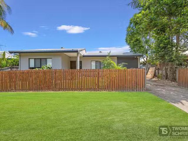 Cheap 3 BR 37 Cracknell Road, White Rock, QLD 4868