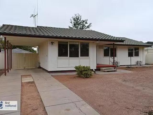 Rental! 3 BR 34 Kay Crescent, Port Augusta West, SA 5700