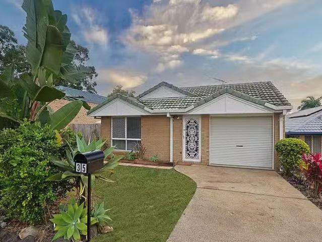 Nice 3 BR 35 Mahogany Place, Forest Lake, QLD 4078