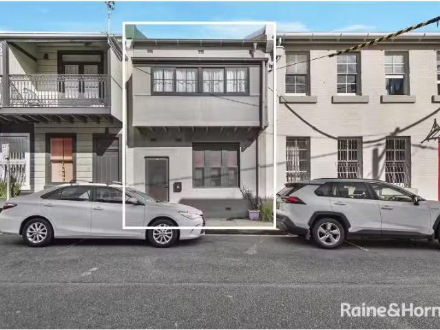 Nice 3 BR 39 Alfred Street, NEWCASTLE EAST House for rent Lis.