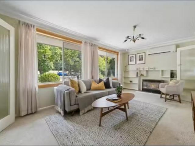 For Rent! 3 BR 3 Fairfax Street, O'CONNOR House for rent List.
