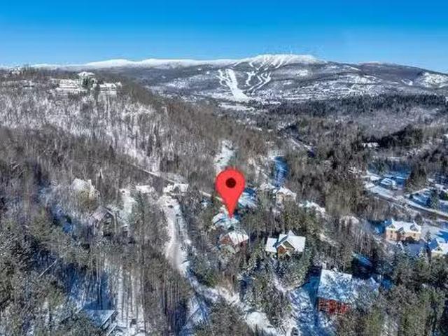 For Rent! 3 BR 3 135 Rue Rabellino, Mont Tremblant, QC, J8E 1H.