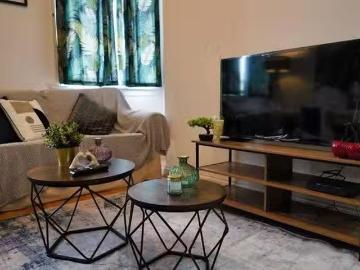 Rental! 3 BR Caroline Street