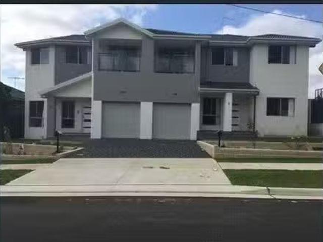 Rental! 3 Millicent Street, Greystanes, NSW 2145
