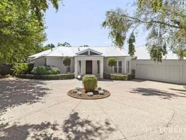 Deal! 3 Richman Drive, Mount Eliza VIC 3930 House Auction
