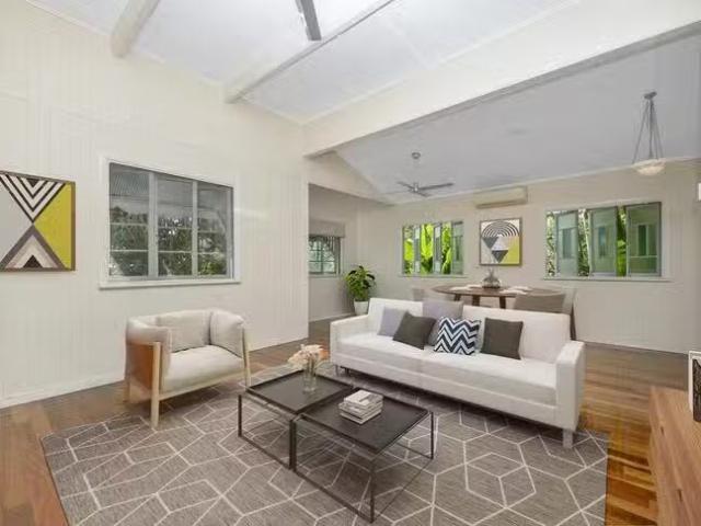 Cheap 3 Robinson Street, Belgian Gardens, QLD 4810