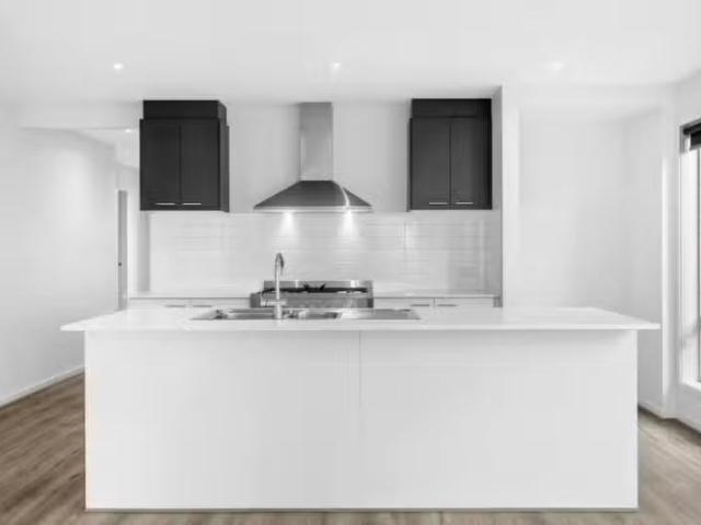 Cheap 3B Kiama Way, Clifton Springs VIC 3222 House For Lease