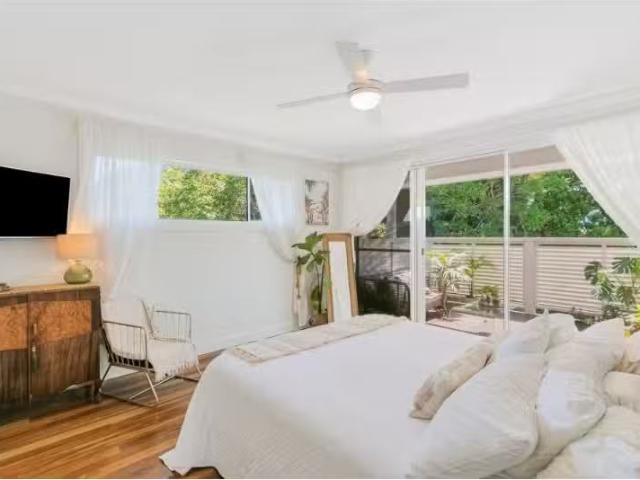 For Rent! 105 Bawden Street, TUMBULGUM House for rent Listed.