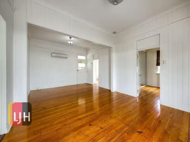 Just in! 108 RICHMOND Richmond Street, Gordon Park, QLD 4031