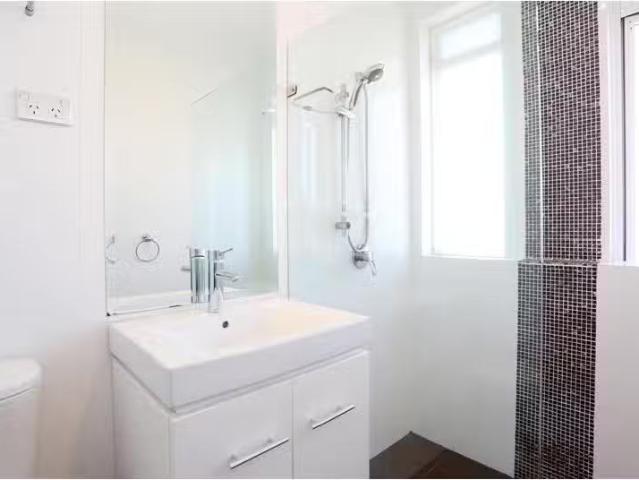 Just in! 10/97 Curlewis Street, Bondi Beach Apartment for rent.