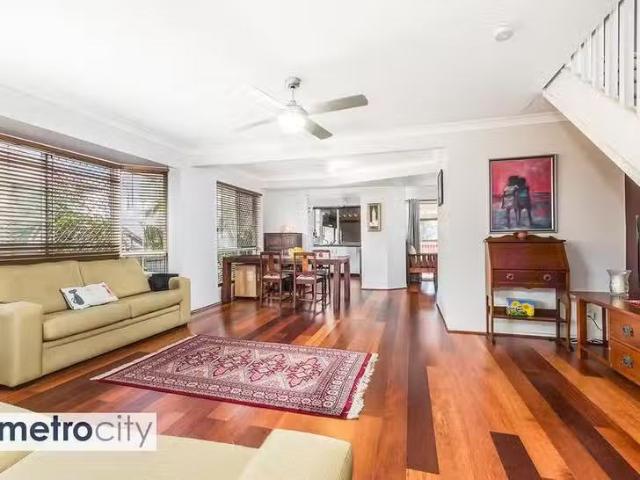 New 10/135 Park Road, Yeerongpilly, QLD 4105