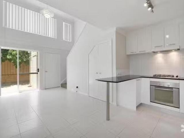 Nice 10/19 Eacott Street, Mandurah, WA 6210