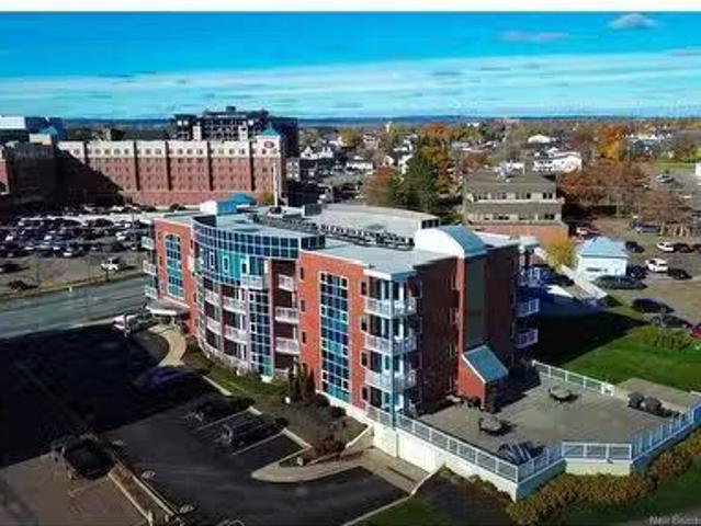 Rental! 101 50 Assomption Blvd, Moncton, NB, E1C 4N9 commerc.