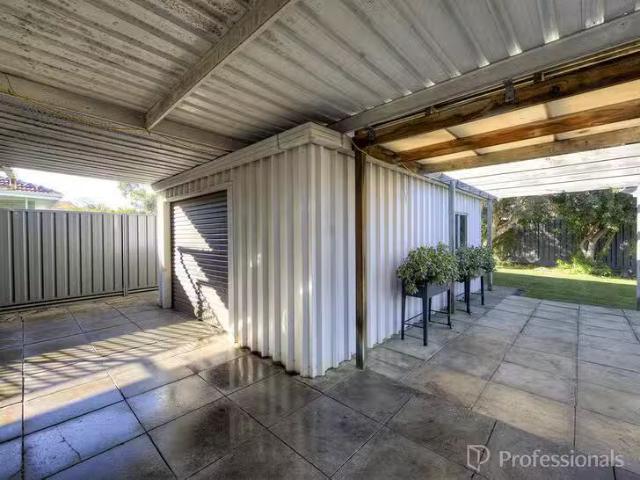 Charming 10 Butterick Place, Girrawheen, WA 6064