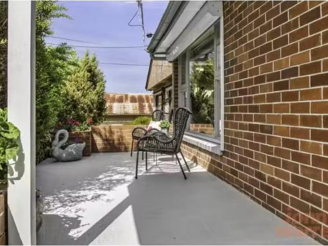 Cozy 10 Fergus Road, Karabar House for rent Listed by Ellie B.