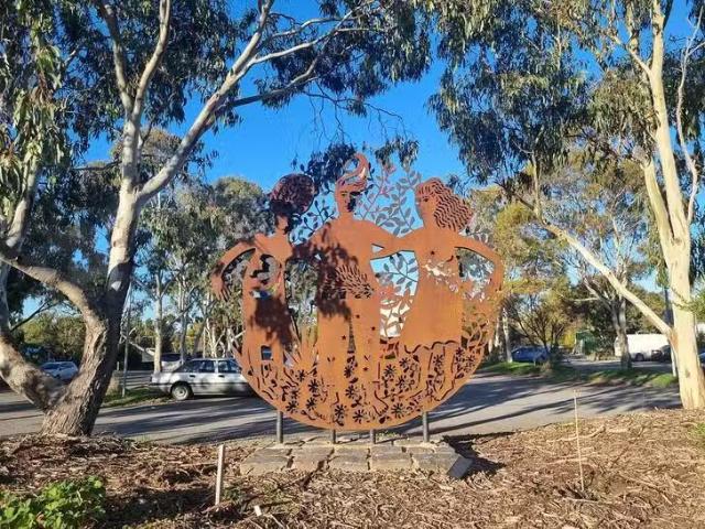 Unique 10 Orchard Walk, Aldinga, SA 5173