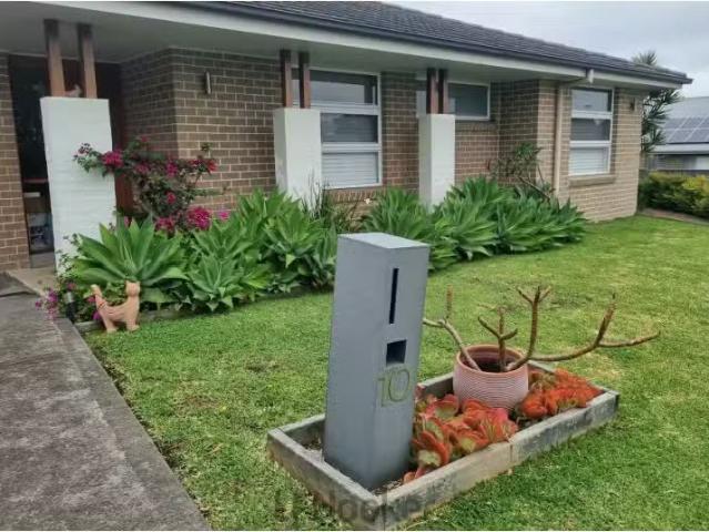 Nice 10 Mc Cullough Street, Cooranbong House for rent Listed.