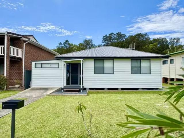 Rental! 10 Richardson Street, OLD BAR House for rent Listed b.