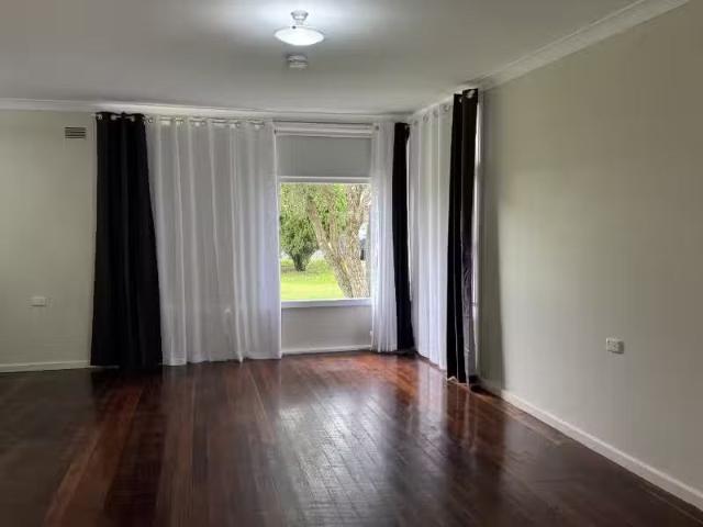 Deal! 10 Troman Parade, RAYMOND TERRACE House for rent Listed.