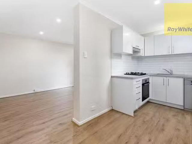 Rental! 1/14 Broadway, Glenelg South, SA 5045