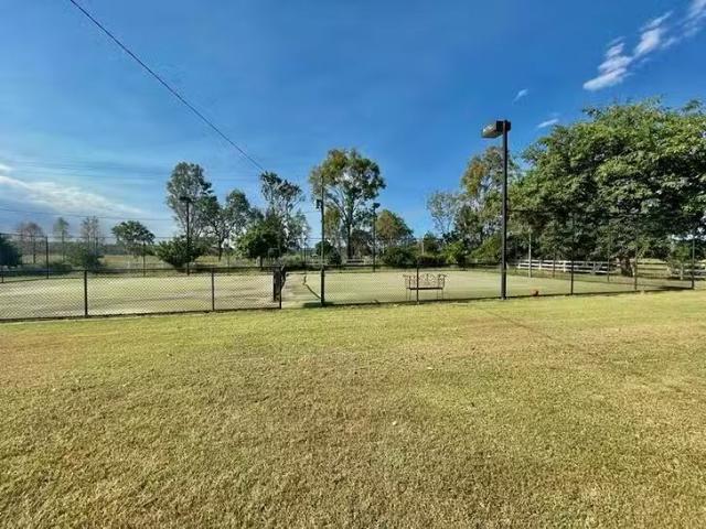 Cheap 1/157 Wivenhoe Pocket Road, Wivenhoe Pocket, QLD 4306