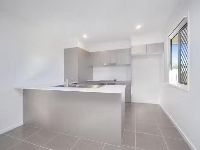 Rental! 1/15 Galatea Street, Burpengary, QLD 4505