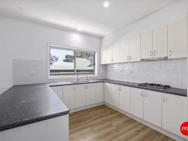 Deal! 116 Osborne Street, Spring Gully, VIC 3550