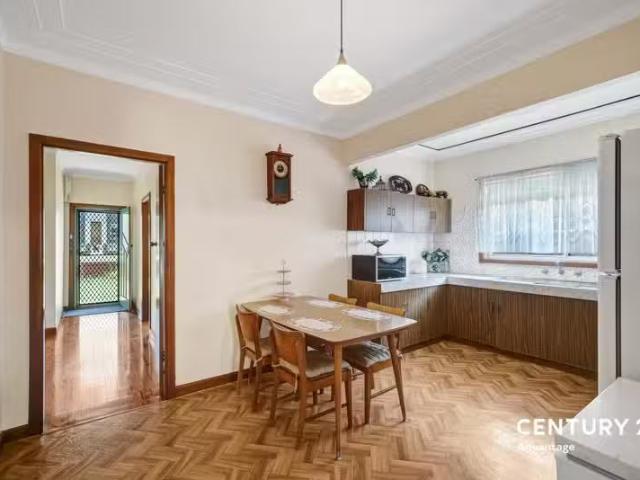 Rental! 117 Centenary Road, South Wentworthville NSW 2145