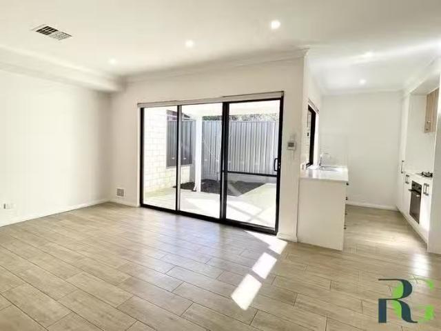 Just in! 118A Leach Highway, Melville, WA 6156